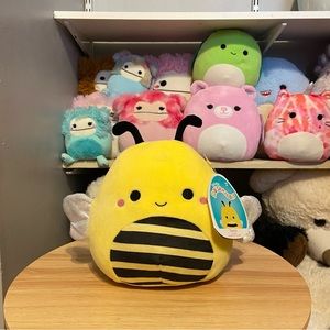 7” sunny the bee squishmallow